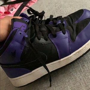 Jordan Retro 1 Size 7Y